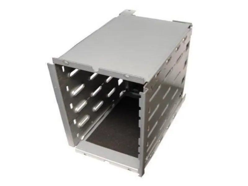 61H0290 IBM Netfinity 5000 Drive Cage with SCSI Backpla...